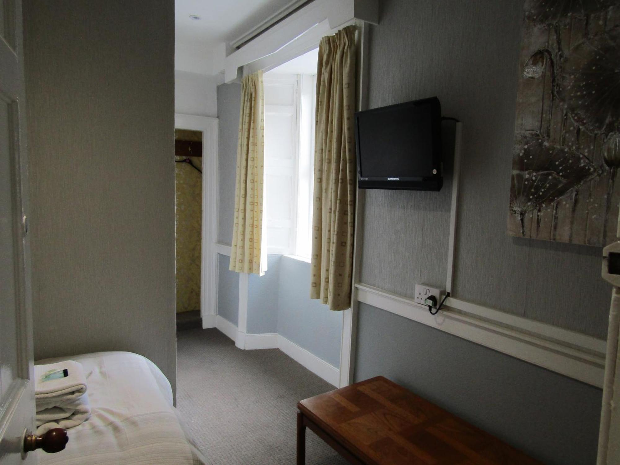 The Crown Hotel Inverbervie Room photo